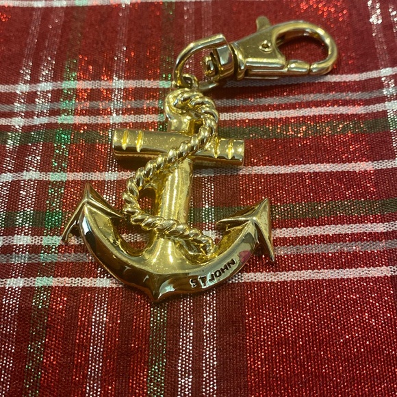 Vintage St. John gold nautical key ring with chain - Picture 3 of 5